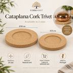 Cataplana cork trivet infographic with Ø25 and Ø30 cm sizes, 24 mm thickness and natural cork material